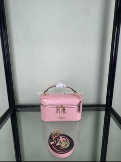 （分類：）位於 。 由 lvy-yin 提交（商品編號 1464673142，圖片 1）。簡介： 。