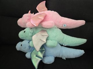 (Category: ) located in . Submitted by lovetoclaw (Listing ID 1464589114, Image 1). Description: .
