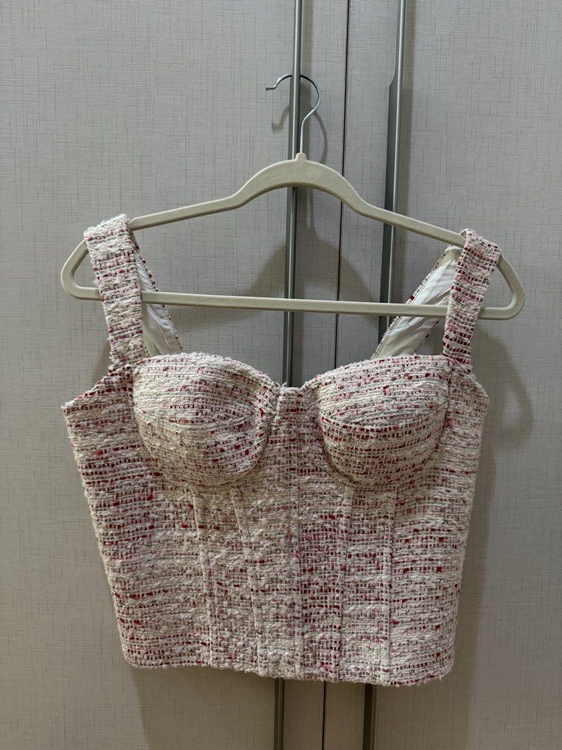 Brandnew Tweed Bustier Top (Category: Others Tops) located in Quezon City. Submitted by emily_in_pariss (Listing ID 1464626758, Image 1). Description: Purchased for 4k IN USA.