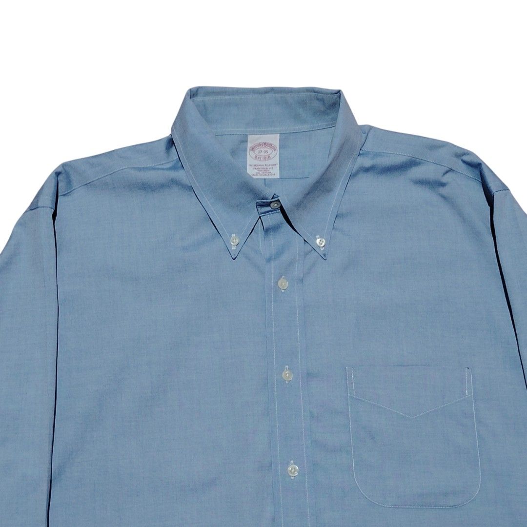 BROOKS BROTHERS BUTTON DOWN LONGSLEEVES SHIRT (Category: Tshirts & Polo Shirts ) located in Dinalupihan. Submitted by jkthriftstore (Listing ID 1464689904, Image 2). Description: Price 850🏷️ Dimes Length: 34" Width : 27" Shoulder : 20" Sleeves : 26" 📌Color may vary due to lighting 📌PM for more Details 📌 Payment through Gcash 📌 Courier : J&T🚛.