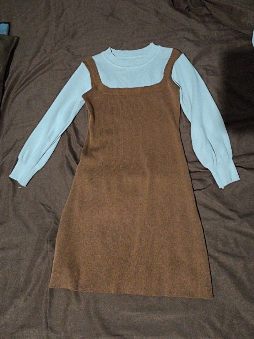 brown knitted dress (Category: Dresses) located in Manila. Submitted by xoesnup1 (Listing ID 1464740997, Image 3). Description: Price negotiable - Material: Soft, comfortable knit with great stretch - Fit: Mini length - Versatility: Perfect for casual days, dates, or layering during cooler weather - Condition: Clean, well-maintained, and ready to wear.