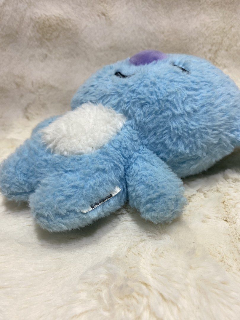 BT21 “Koya” plush (Category: Plushies & Soft Toys) located in Kalibo. Submitted by ollie_stuffshop (Listing ID 1464578689, Image 3). Description: 22cm x 24cm Before you send your inquiries: ❗️Last Price is already posted ❗️Manage your expectations, WYSIWYG ❗️May need washing ❗️Dropoff is every Wednesday & Sunday - Cut tag .