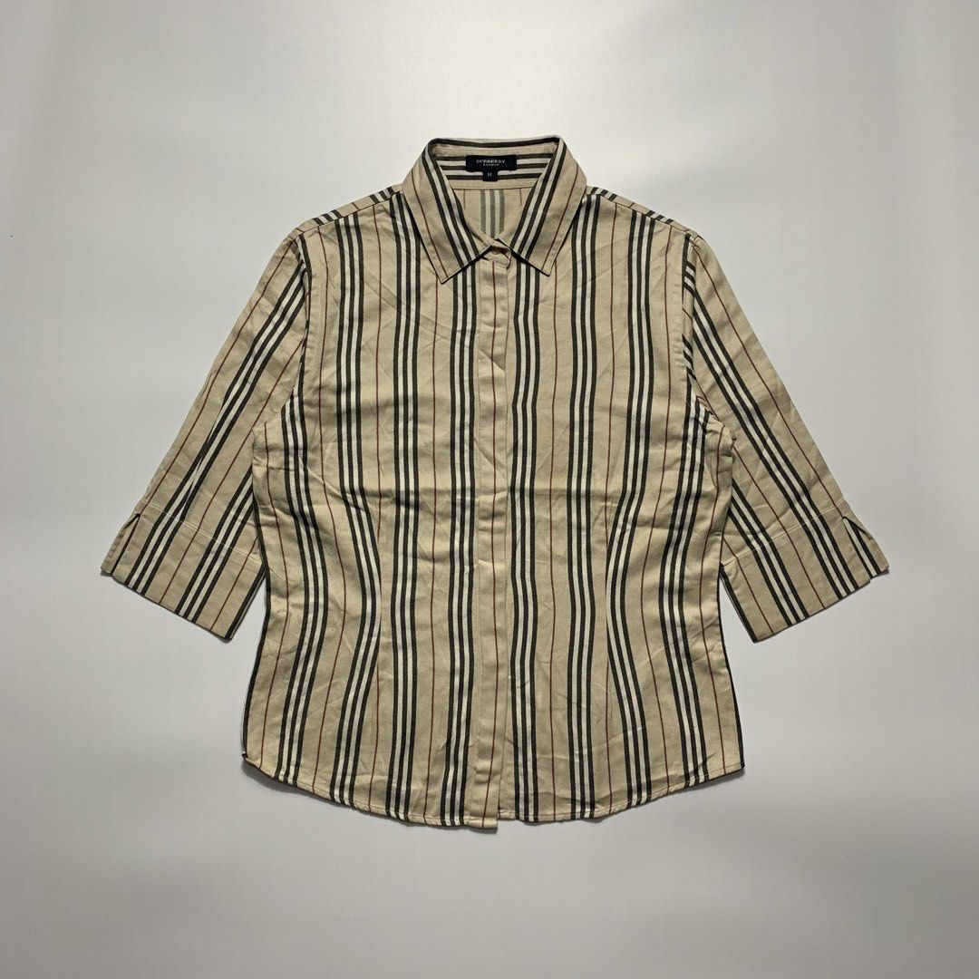 Burberry London striped Tops (Category: Luxury Apparel) located in Natividad. Submitted by endsource.ph (Listing ID 1464641621, Image 1). Description: Burberry London striped Tops ‎_____________ ‎Size: Medium - Large womens ‎Width : 18 ‎Length: 23.5 ‎Shoulder: 15 ‎Sleeves: 14.5 ‎(actual dimension) ‎______________ ‎Like New Condition ‎(use once or twice) ‎Lightly Used Condition ‎(used w/care) ‎______________ ‎Issue: none ‎Colors may vary due to li