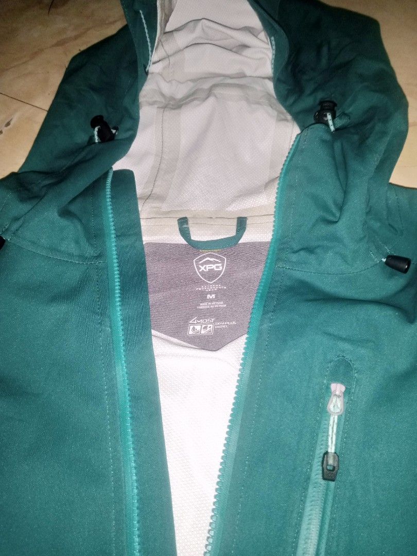 Cabelas XPG Technical waterproof shell rain jacket. (Category: Hiking & Camping) located in Dasmarinas. Submitted by francoprancisco (Listing ID 1464672399, Image 3). Description: Cabelas XPG Technical waterproof shell rain jacket. 4most dry-plus tech. 21x27 dimes.med on tag.unisex lightweight full seam sealed. laminated. stretchable. excellent no issue. walang bakbak .fully intact seam tape. 950 plus sfee. cavite loc..
