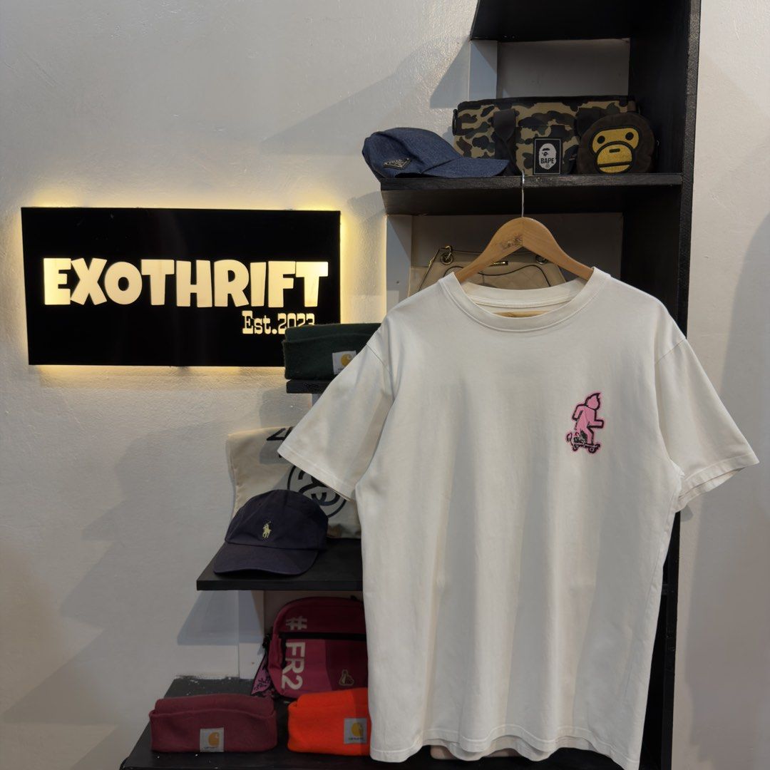 Cactus Jack No Loitering White Shirt (Category: Tshirts & Polo Shirts ) located in Manila. Submitted by jerichomal82553 (Listing ID 1464745834, Image 2). Description: Cactus Jack No Loitering White Shirt 21 by 29 Good Condition Complete Tags Need Wash .