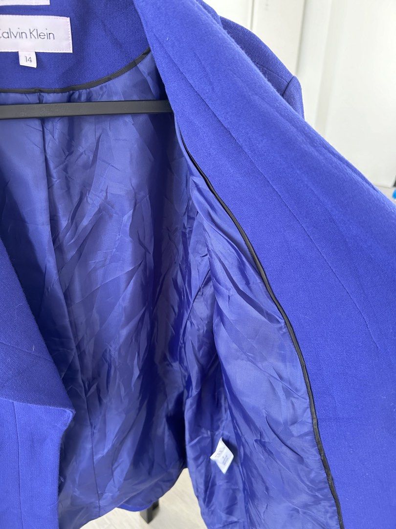 Calvin Klein Blue Stretch Blazer (M) (Category: Coats, Jackets and Outerwear) located in Dasmarinas. Submitted by sfclosetcleanup (Listing ID 1464652498, Image 3). Description: .