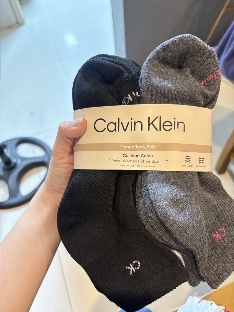 CALVIN KLEIN SOCKS (Brandnew) from US (Category: Socks) located in Baliuag. Submitted by gilpiece (Listing ID 1464636688, Image 1). Description: 4pairs for ₱1000!!! 260 each -Super good quality -medium US 4-10 | EUR 35-41 | UK 2-8 -nationwide shipping.
