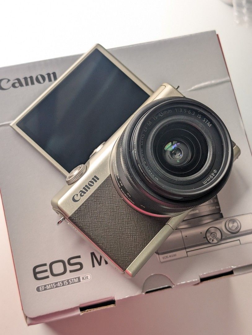 Canon EOS M200 LIMITED GOLD EDITION (Category: Cameras) located in Manila. Submitted by maria.phem (Listing ID 1464664429, Image 1). Description: Canon EOS M200 LIMITED EDITION [ALMOST NEW, BOXED UNIT 🌟] 🔖 32,000 PHP (fixed) ✧.* 24.2 MP ✧.* limited gold edition ✨ ✧.* 4k max movie resolution ✧.* pop-up flash 🌟 ✧.* built-in WiFi connectivity 🌟 ✧.* g7x mark iii dupe ✨ 💫 10/10 Body Cosmetics (mint condition) 🦀 no functional issues ✧˚ · . inclus