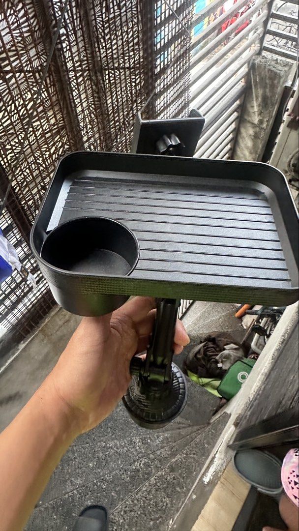Card Dining Tray (Category: Mounts & Holders) located in Mandaluyong City. Submitted by yulromero (Listing ID 1464638659, Image 2). Description: - Brand: Carsun - Product Type: Car Dining Tray - Features: Built-in phone holder, integrated cup holder - Convenience: Ideal for eating and organizing items in your car - Design: Practical and functional for everyday use Meet up Mandaluyong area only 09624523840.