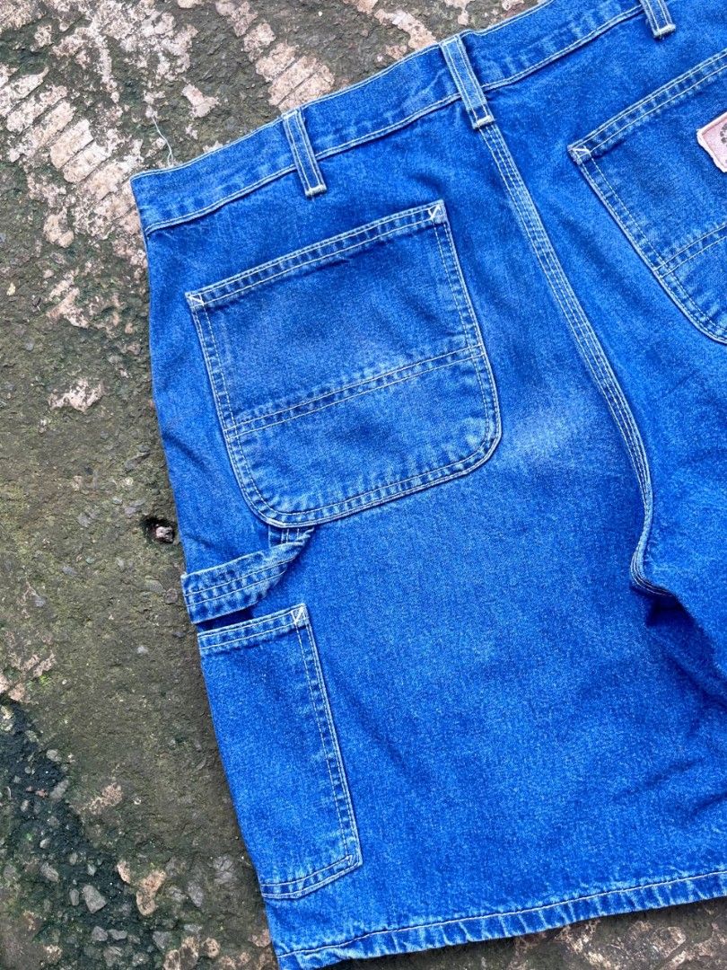 Carhartt B29 DST Jorts (Category: Shorts) located in Antipolo. Submitted by 00izzo (Listing ID 1464580579, Image 3). Description: Dimes based on tape measure 35” waist 21.5” length 11.5” hem Photos may vary due to lighting📌 Expired patch & wash tag Minimal fade (front part) 9/10 Color rate.