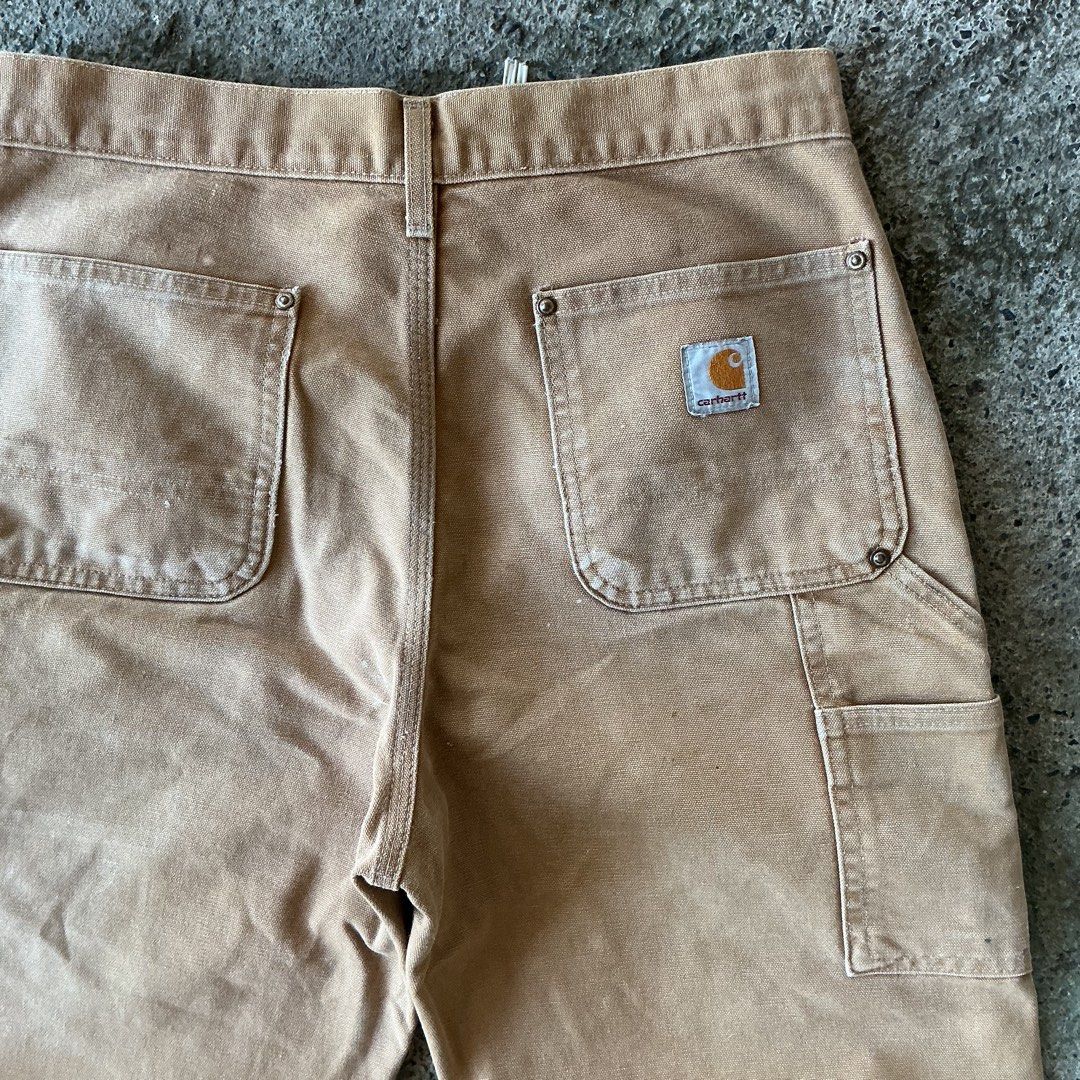 Carhartt Brown Double Knee (B01 BRN) (Category: Jeans) located in Santa Barbara. Submitted by evrysundayvintage (Listing ID 1464702099, Image 2). Description: Carhartt Brown Double Knee (B01 BRN) Dimensions Waist: 30” Length: 42.5” Leg opening: 8.5” Made in USA Paint splatters Signs of usage.