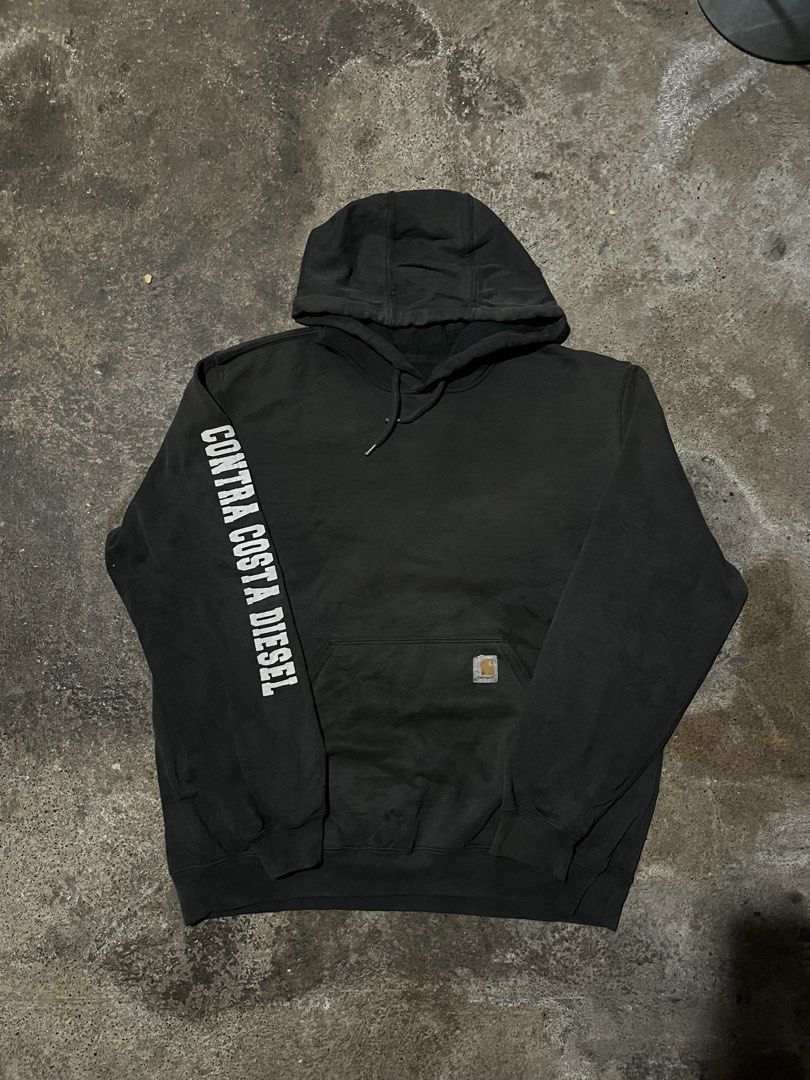 CARHARTT original fit (Category: Coats, Jackets and Outerwear) located in Santa Cruz. Submitted by youngearth.c72f95 (Listing ID 1464708940, Image 1). Description: Good condition Good fade Color rate-8/10 Dimes-23x27.