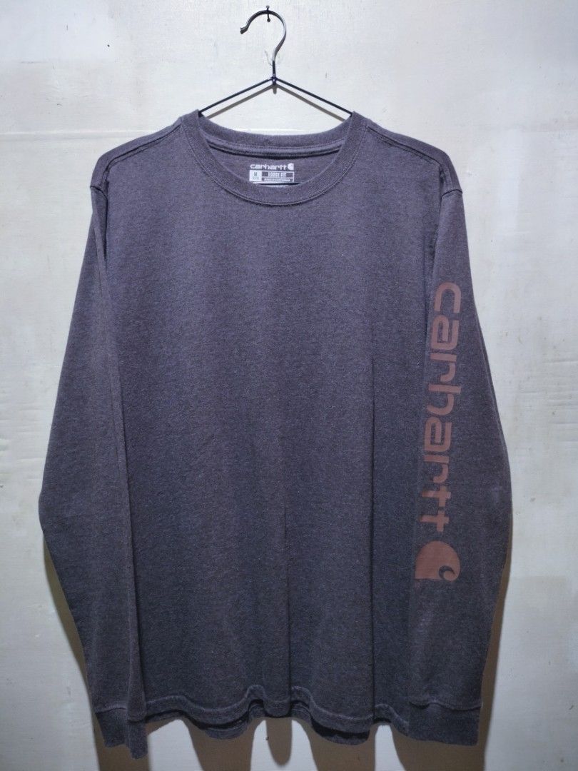 CARHARTT SCRIPT SWEATER (Category: Coats, Jackets and Outerwear) located in San Joaquin. Submitted by myksss19 (Listing ID 1464707222, Image 1). Description: excellent condition no major flaws overall condition 9.7/10.