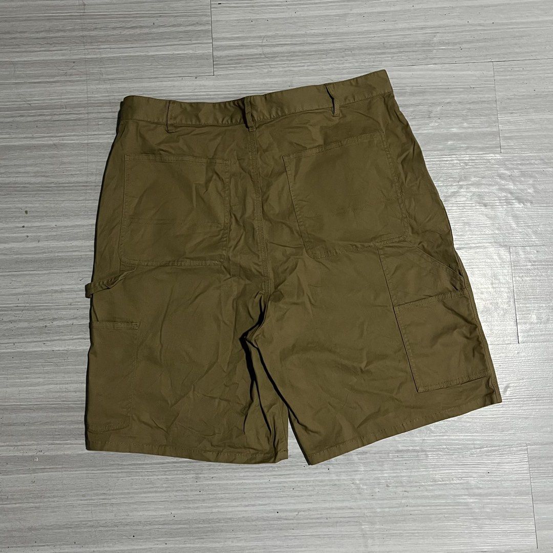 CARPENTER SHORT (Category: Shorts) located in Iloilo. Submitted by thrift2cali (Listing ID 1464616666, Image 3). Description: WAIST 36 LENGTH 21 LEG OP 12.5 LIKE NEW • NO ISSUE CR 10 / 10 399.