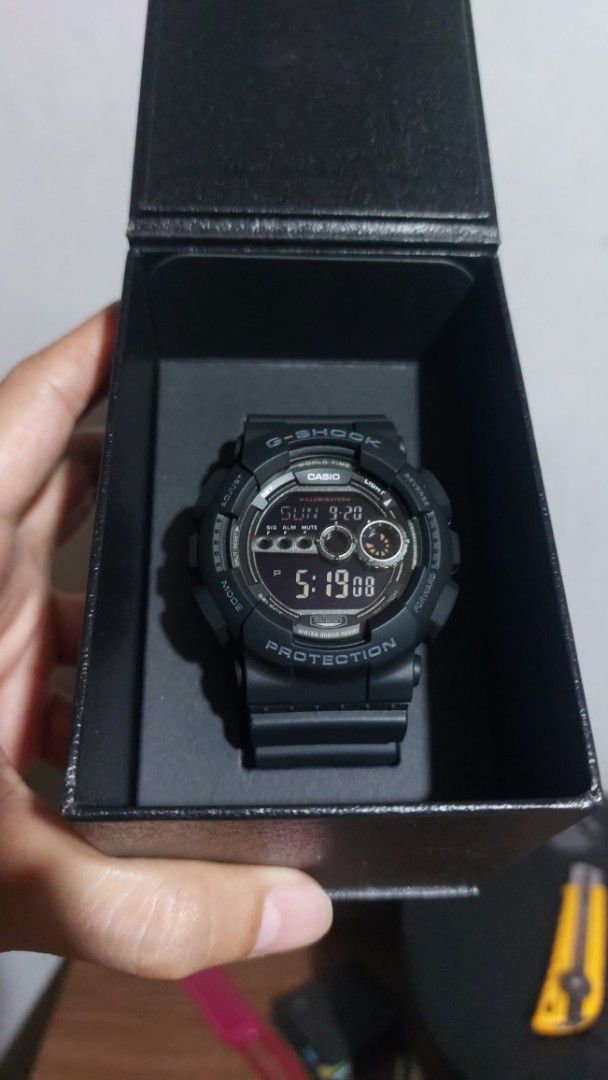 Casio G-Shock Watch (Category: Men's Watches) located in Santa Cruz. Submitted by tovybonacruz (Listing ID 1464583139, Image 1). Description: - Authentic Black G-Shock watch - Comes with original box - Water resistant - Durable stainless steel back - Ideal for everyday wear and sports activities brandnew complete.