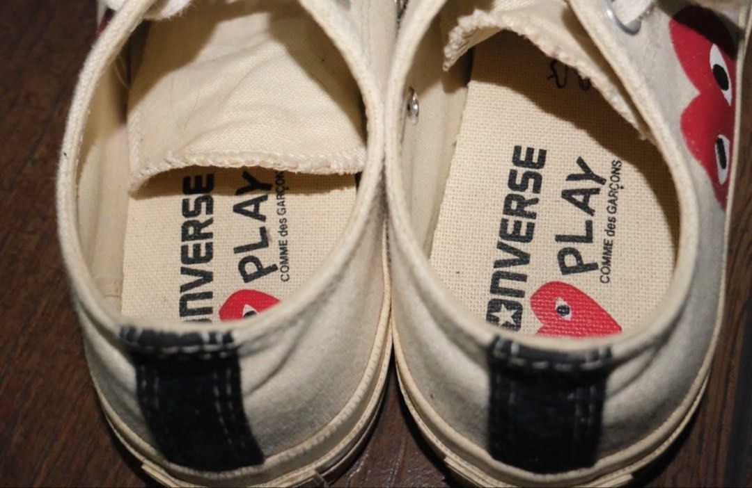 CDG Converse Chuck Taylor Low White (Category: Sneakers) located in Manila. Submitted by butterfinds (Listing ID 1464728550, Image 2). Description: -Authentic Comme des Garçons PLAY X Converse Chuck Taylor All Stars - Size: 36.5 EU / 6 USWomen’s/ 23CM - Ideal for casual and stylish everyday wear - A must-have for sneaker enthusiasts! - No box - RFS: decluttering - Location: Cavite.