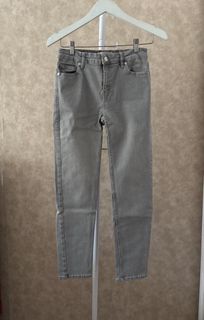 (Kategori: ) berada di . Dikirim oleh secondtowear (ID iklan 1464668307, Gambar 1). Deskripsi: .