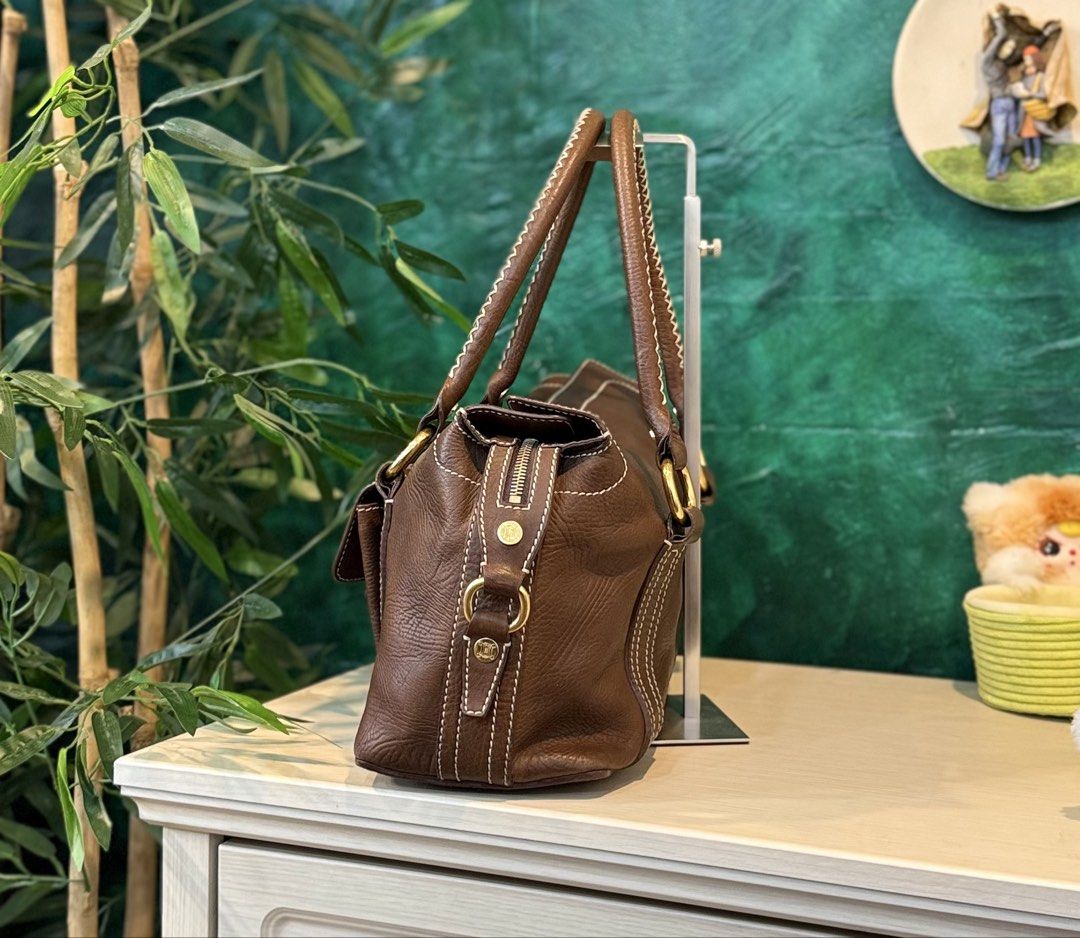 CELINE Boogie Vintage Shoulder bag (Category: Luxury Bags & Wallets) located in Quezon City. Submitted by fivethousandlilies (Listing ID 1464626043, Image 3). Description: Good condition Pm for more details Authentic .