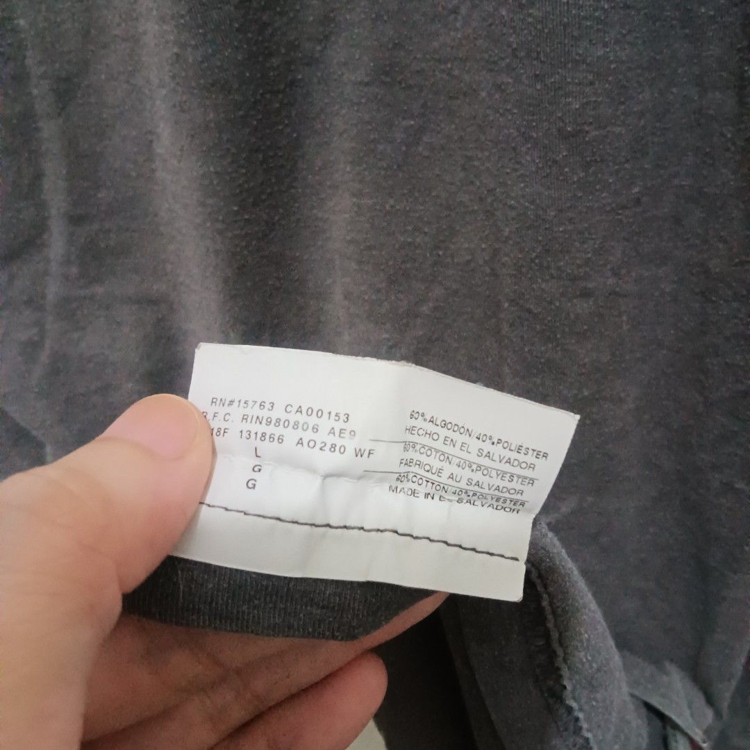 CHAMPION Long Sleeves (Category: Tshirts & Polo Shirts ) located in Caloocan City. Submitted by jaychingsss (Listing ID 1464624991, Image 3). Description: Champion Long Sleeves - 50 23x30 Complete Tags Color Rate: 9/10 Minor Issue: May dot bleach stain check pics NEED WASH.