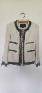 (Category: ) located in . Submitted by thriftshop_izy15 (Listing ID 1464610217, Image 1). Description: .