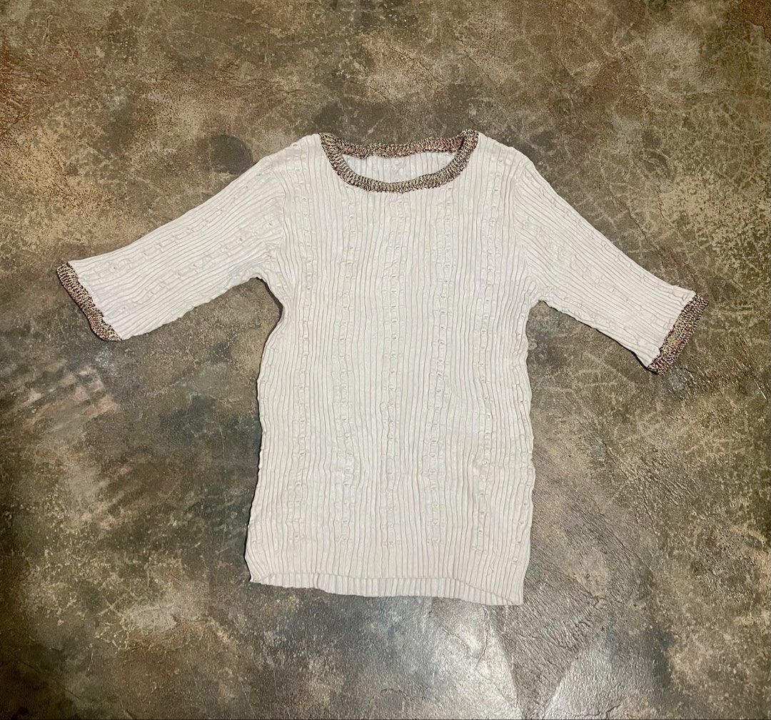Chanel knitted blouse (Category: Blouses) located in Davao. Submitted by mj_designervintagecurator (Listing ID 1464605064, Image 3). Description: 📌removed brand tag, and the pin logo 📌best fit small to semi med 📌shoulder 12 - bust 30- armpit 13- length 20 inches strechable .