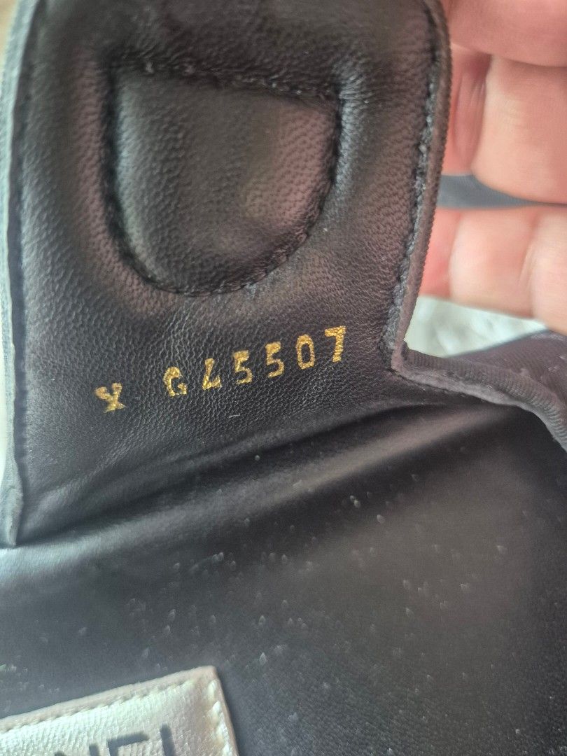 Chanel sandal (Category: Sneakers & Footwear) located in Lapu Lapu. Submitted by ej882019 (Listing ID 1464610796, Image 3). Description: excellent used condition color rate 10/10 27 cm.