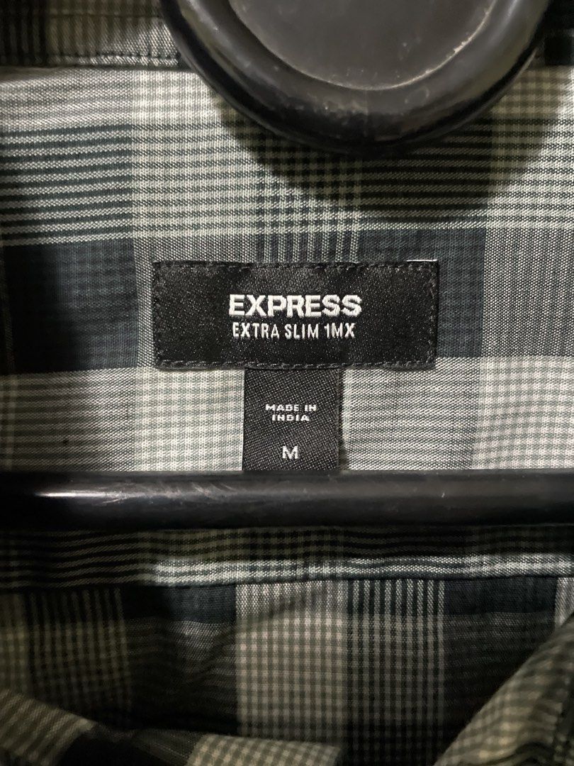 Checkered Polo - Extra Slim Fit (Category: Tshirts & Polo Shirts ) located in Manila. Submitted by clothingrevival (Listing ID 1464587930, Image 2). Description: - Excellent Condition - Dimensions: 21 inches x 30 inches - Bought from the U.S - Medium on tag.