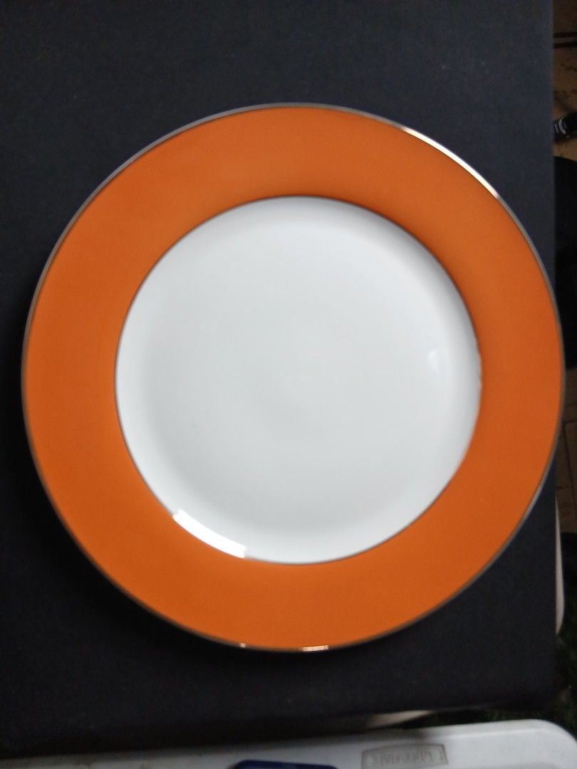 China Bone Plate Set Decor High Quality (Category: Dinnerware & Cutlery) located in Caloocan City. Submitted by worthharveylee (Listing ID 1464674700, Image 2). Description: - Authentic Versace Medusa dinner plates and bowls - Features iconic gold Medusa head motif - Elegant gold Greek key pattern on rim - Made of high-quality white porcelain - Adds a touch of luxury to any dining setting - Ideal for special occasions and display.