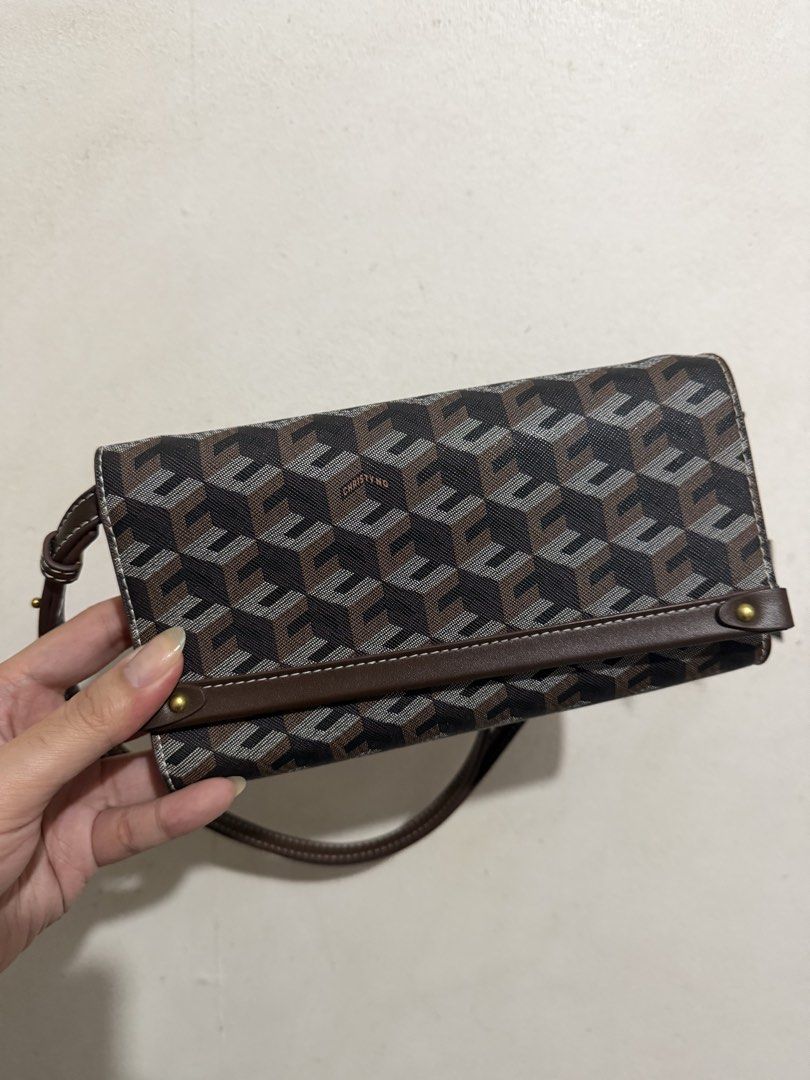 Christy Ng Diego 2way bag (Category: Sling Bags) located in Las Pinas. Submitted by vinccid (Listing ID 1464571974, Image 1). Description: ▪️used for shoot only ▪️still with tag, dustbag ▪️color: Brown Chestnut ▪️can be shoulder bag and sling bag ▪️fits pro max.