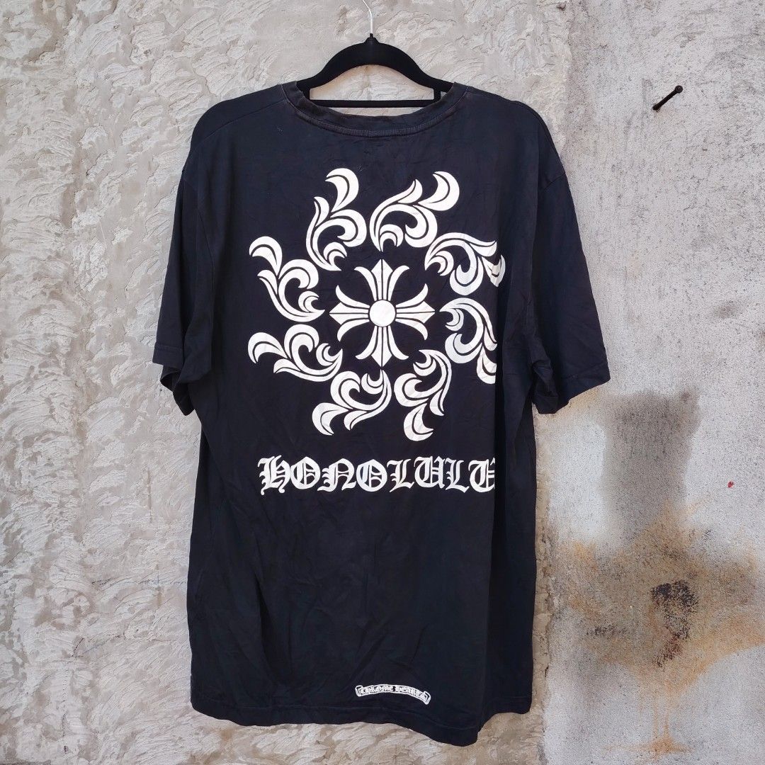 Chrome Hearts Honolulu T-Shirt Black (Category: Tshirts & Polo Shirts ) located in Manila. Submitted by maetots (Listing ID 1464585134, Image 3). Description: - Authentic Chrome Hearts black t-shirt - Features the iconic Chrome Hearts logo on the front - Large 'HONOLULU' graphic print on the back - Made from 100% premium cotton - Ideal for casual and stylish everyday wear.