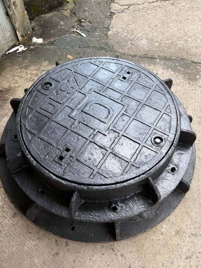 CI MANHOLE COVER MERALCO LOGO (Category: Everything Else Others) located in Manila. Submitted by joeyroque09 (Listing ID 1464616512, Image 3). Description: CI MANHOLE COVER MERALCO LOGO.