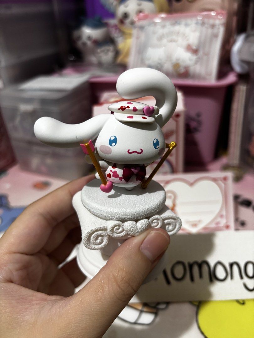 Cinnamoroll cupid’s love (Category: Character Goods) located in Manila. Submitted by nagusamero (Listing ID 1464695191, Image 2). Description: strictly no haggling this is the final price Payment first / plus SF : Bank transfer / Gcash to Gotyme bank / maribank MOD: JnT / meet up around SM north or sauyo novaliches - good as new - authentic - with box and card.