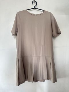(Category: ) located in . Submitted by closetbyenya (Listing ID 1464632124, Image 1). Description: .