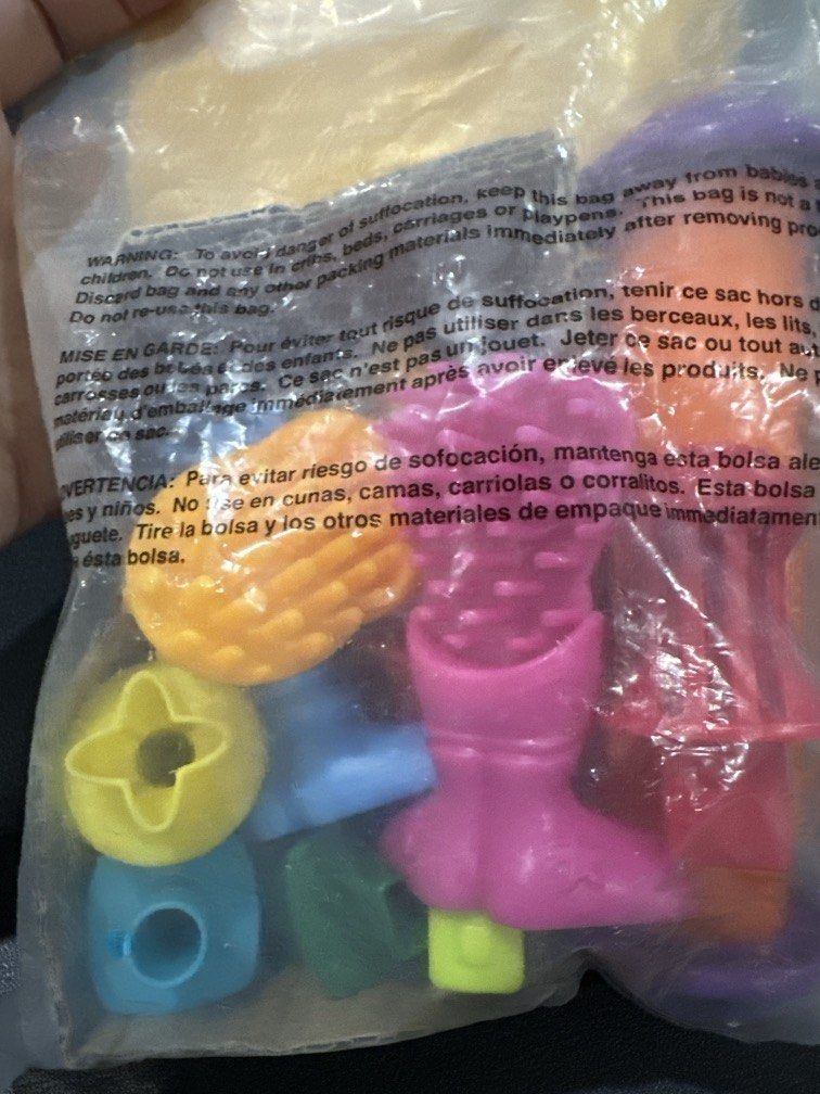 Clay tools set (Crayola) (Category: Kids Toys) located in Manila. Submitted by krystalchewey_ (Listing ID 1464660215, Image 2). Description: Bnew Actual Photo Posted 195php Clay doh tools set .