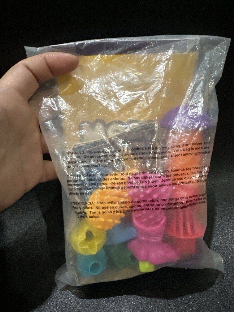 Clay tools set (Crayola) (Category: Kids Toys) located in Manila. Submitted by krystalchewey_ (Listing ID 1464660215, Image 1). Description: Bnew Actual Photo Posted 195php Clay doh tools set .