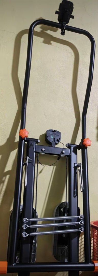 Climbing step machine (Category: Announcements) located in Pasig City. Submitted by louise.339 (Listing ID 1464762207, Image 1). Description: good as new no issue original proce almost 4k .