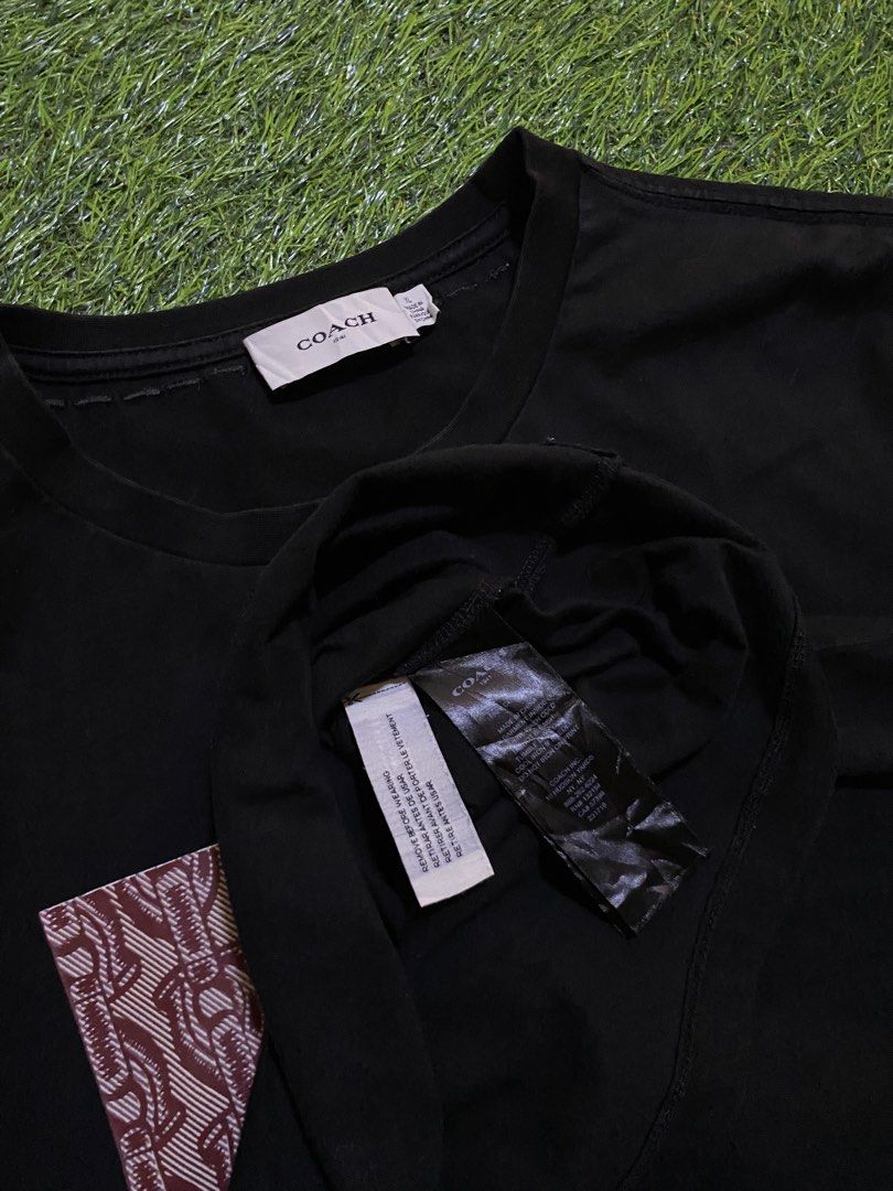 COACH (Category: Tshirts & Polo Shirts ) located in Manila. Submitted by niftythrifttt (Listing ID 1464726989, Image 3). Description: COACH SIZE L WIDTH - 21 LENGTH - 28 COLOR RATE 9.5 EXCELLENT CONDI NO ISSUE.