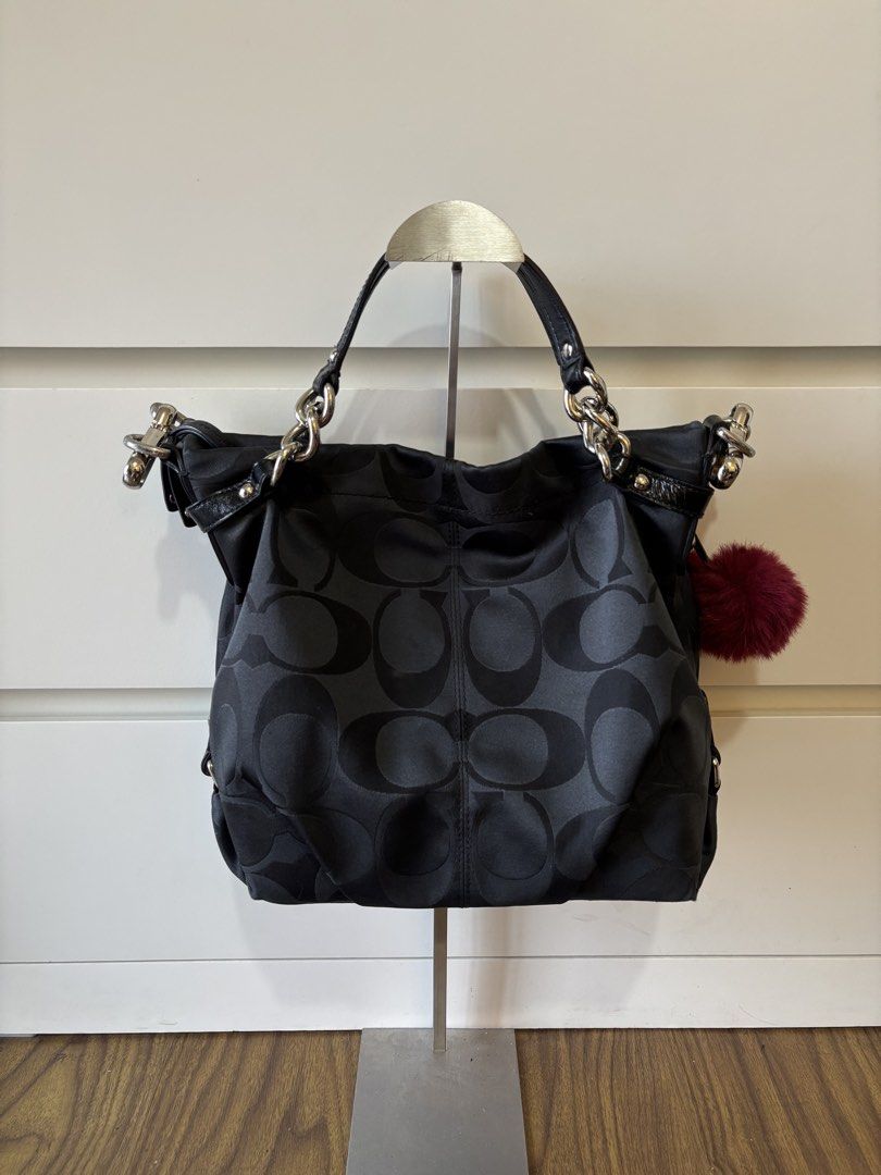 Coach Black Brooke Convertible Hobo (Category: Shoulder Bags) located in Manila. Submitted by vintage.maem (Listing ID 1464715393, Image 3). Description: CCH Black Brooke Convertible Hobo Code: F17183 *𝘤𝘩𝘢𝘳𝘮 𝘯𝘰𝘵 𝘪𝘯𝘤𝘭𝘶𝘥𝘦𝘥* Condition: 9.5/10 Rank SA Mine: ₱4999 ⚠️ Missing hangtag.
