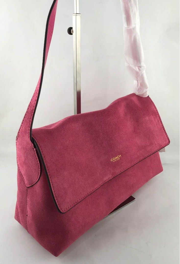 Coach Chelsea 30 (Category: Shoulder Bags) located in Binan City. Submitted by pinkykeenshop (Listing ID 1464627068, Image 3). Description: .