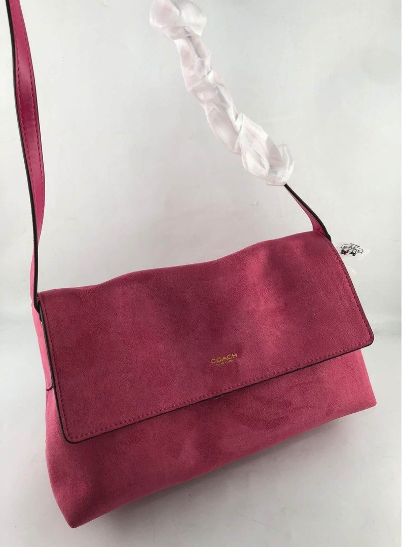 Coach Chelsea 30 (Category: Shoulder Bags) located in Binan City. Submitted by pinkykeenshop (Listing ID 1464627068, Image 2). Description: .