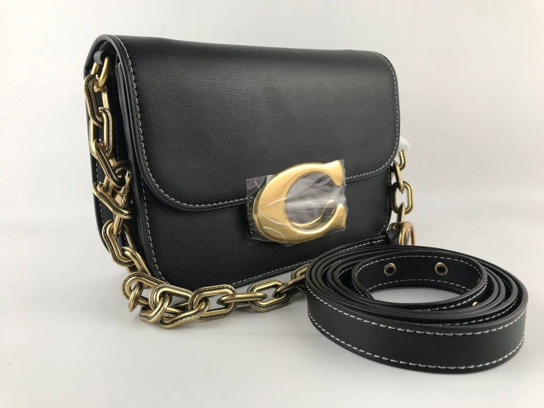 Coach Idol Crossbody Bag (Category: Cross-body Bags) located in Manila. Submitted by msddirectfactoryoutlet (Listing ID 1464609564, Image 3). Description: Size 21*8*17cm.