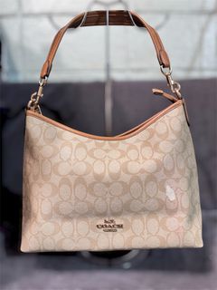 (Category: ) located in . Submitted by dearpinkcollections (Listing ID 1464683531, Image 1). Description: .