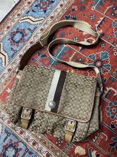 (Category: ) located in . Submitted by ridgeridethrift (Listing ID 1464680350, Image 1). Description: .