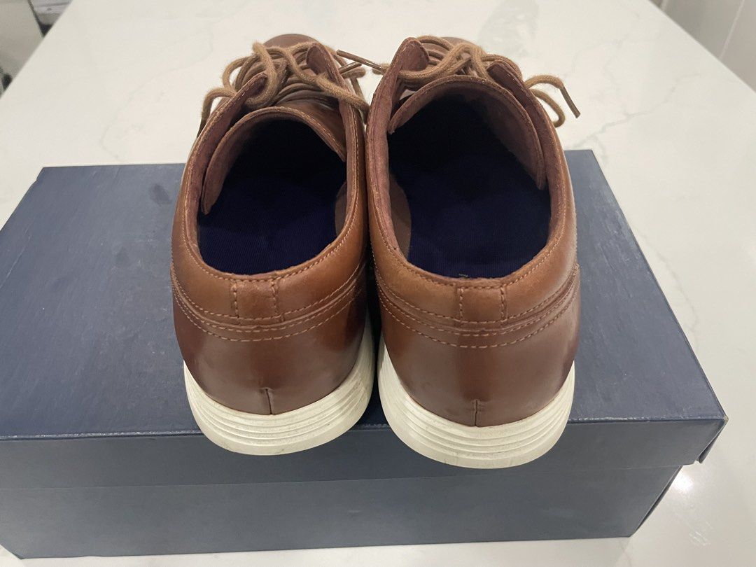 Cole Haan Grand Tour size 11US (Category: Dress Shoes) located in Pateros City. Submitted by dunhillmenthols (Listing ID 1464651272, Image 2). Description: Lightly used original Cole Haan Grand Tour plain toe oxfords in woodbury brown. .