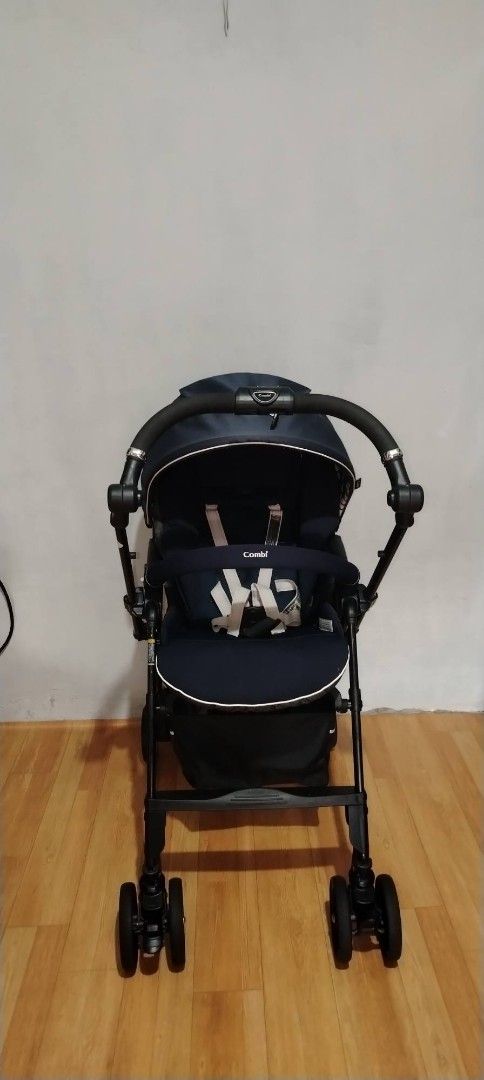 Combi Mechacal Handy (Category: Strollers) located in Dasmarinas. Submitted by sheanne0828 (Listing ID 1464704440, Image 1). Description: 👉👉 Mine @ 2,850 only😍 ‼️ New Arrival Soafer Nice😍 ‼️ ❤️Combi Mechacal Handy❤️ 💥Good as new condition 💥 No Faded Parts 💥Fully reclinable seat 💥Reversible handle 💥 Bendable handle 💥High seat/one hand open and fold 💥Lightest auto swivel stroller 💥Easy open and fold 💥Clean and ready to use ‼️ 💥 Mine @