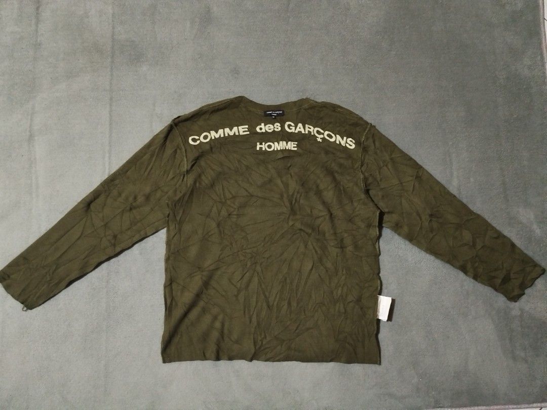 COMME des GARÇONS Waffle knit (Category: Looking For) located in Lipa City. Submitted by france01825 (Listing ID 1464647852, Image 1). Description: .