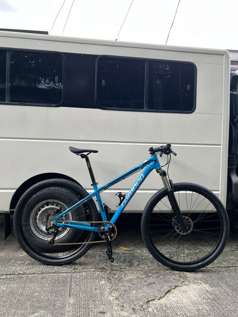 Comodo Hacker 29er Medium (Category: Bicycles) located in Dasmarinas. Submitted by paupauuu2098023 (Listing ID 1464588270, Image 1). Description: Comodo Hacker 29er Medium 6,500 only! (negotiable) swapping price is 8,000! Frameset: ✅Comodo Hacker 29er Medium ✅Comodo Fork 29er ✅Bucklos Sealed Bearing Headset Groupset: ✅Shimano M315 Hydraulic Brakes ✅LTWOO A5 RD 9s (newly installed) ✅LTWOO A5 SHIFTER (newly installed) ✅Bucklos Gold Chain 9speed (ne