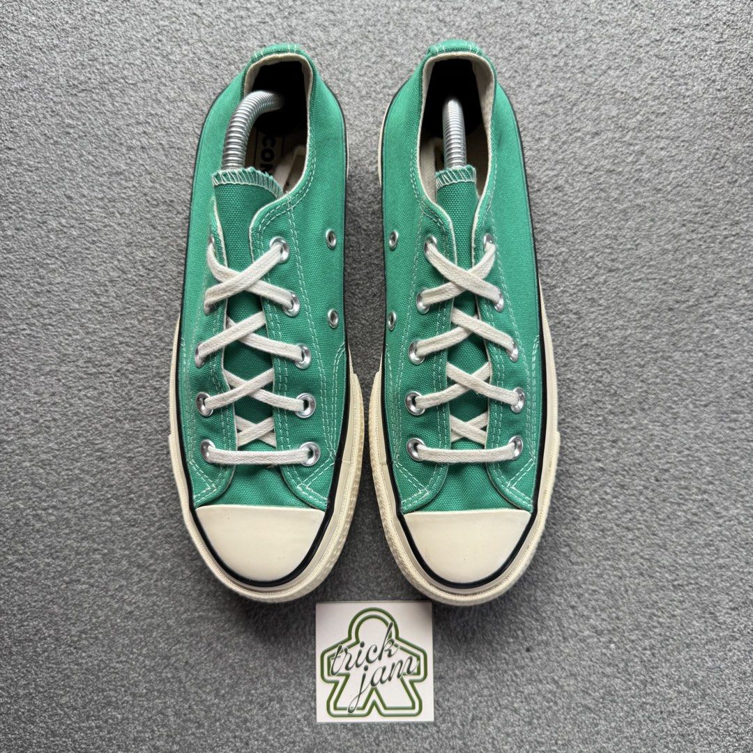 CONVERSE CHUCK TAYLOR 77 LOW GREEN (Category: Sneakers) located in Cagayan de Oro. Submitted by huntbytrickjam.v2 (Listing ID 1464746727, Image 2). Description: CÖNVÊRSĚ CHÚCK TÃYLÓR 77 LOW GREEN US 6-6.5 WMNS / EURO 36.5 / CM 23 EXCELLENT Pair Only M - 1499.