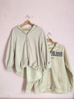 (Category: ) located in . Submitted by shopwithzaa (Listing ID 1464706583, Image 1). Description: .