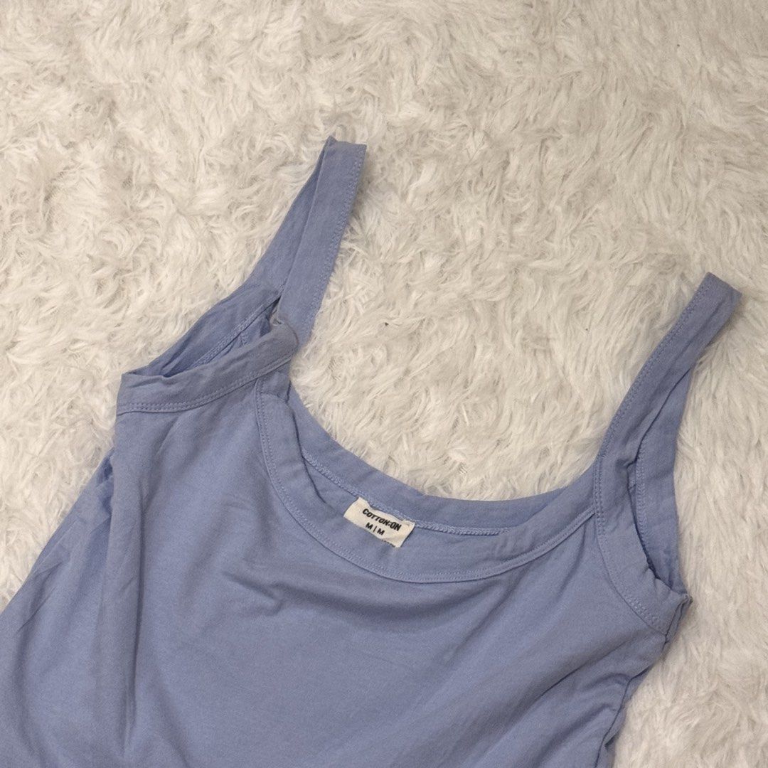Cotton on basic top (Category: Sleeveless) located in Quezon City. Submitted by kaye_oineza (Listing ID 1464580313, Image 3). Description: 🤍 Comfy Top Medium Brand: COTTON ON #pastelcolor #cottontop.